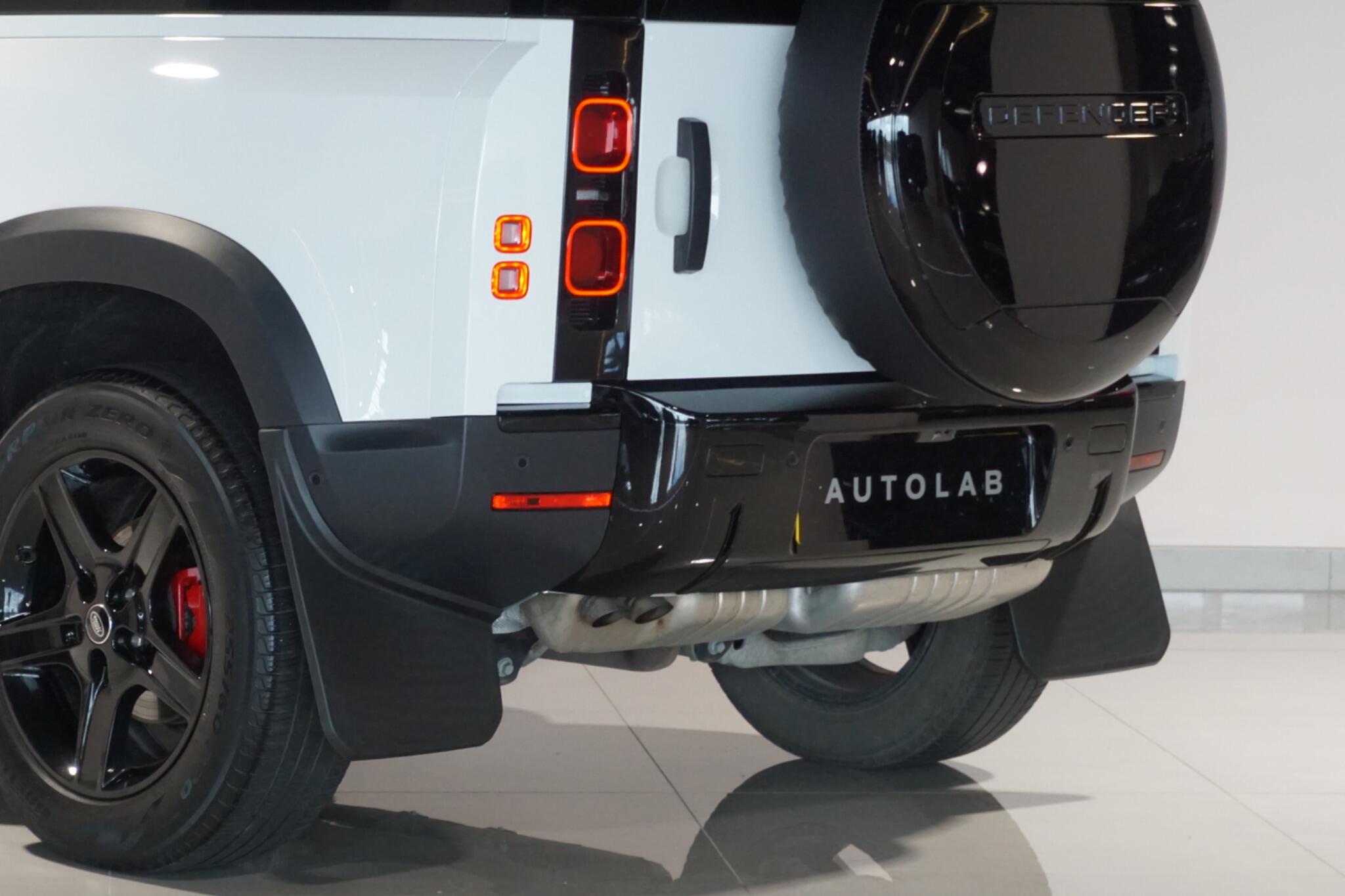 Land Rover Defender 90 3.0 D250 MHEV Hard Top SUV 3dr Diesel Auto 4WD SWB Euro 6 (s/s) (250 ps)